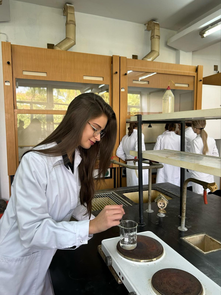 My First Day in the Laboratory – The Beginning of My Journey into Pharmacy